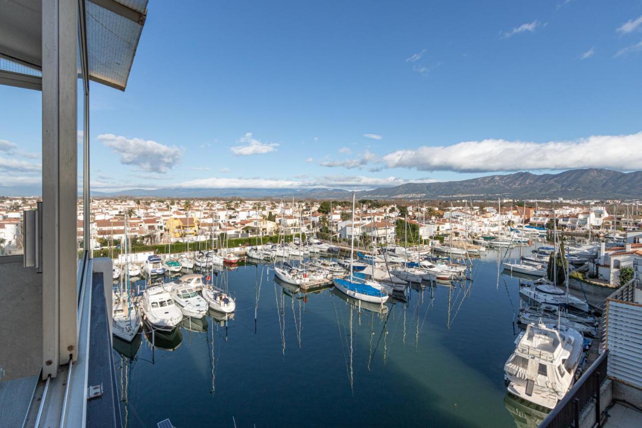 Apartmán Estudio Port Grec Empuriabrava Exteriér fotografie