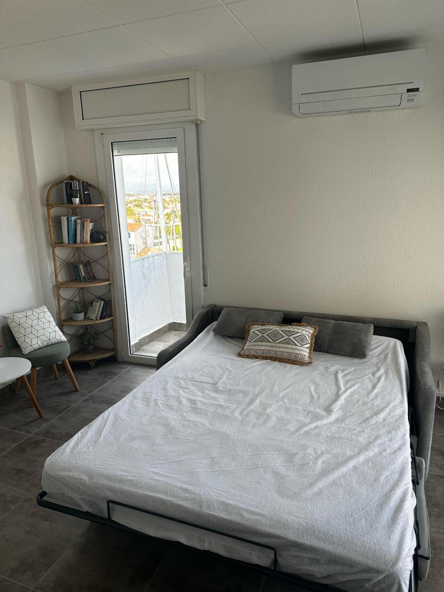 Apartmán Estudio Port Grec Empuriabrava Exteriér fotografie